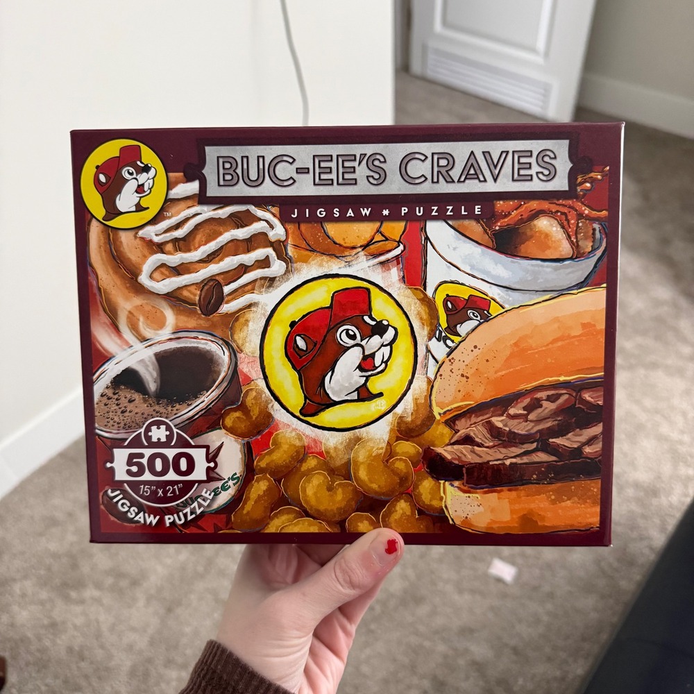 Buc-ees Craves 500 Piece Jigsaw Puzzle Food Burger Coffee Cinnamon Roll